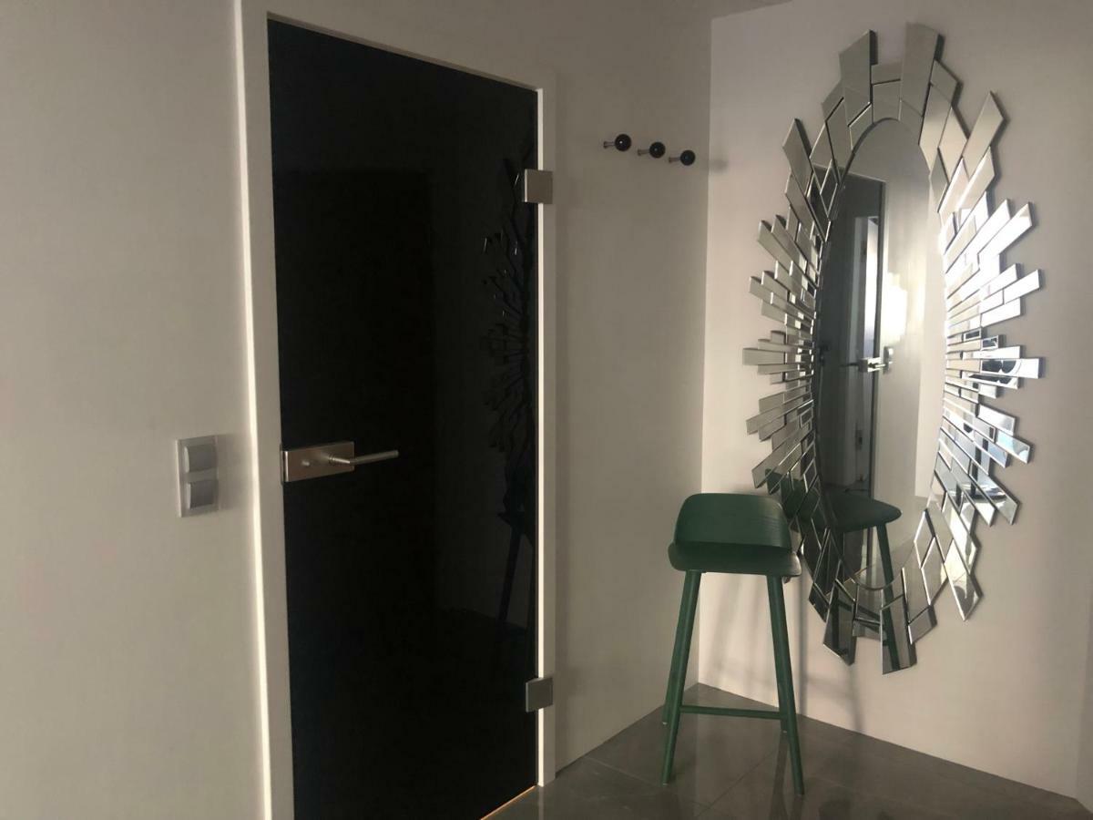 Luxurious 2 Bedroom Apartment Old City Münih Dış mekan fotoğraf