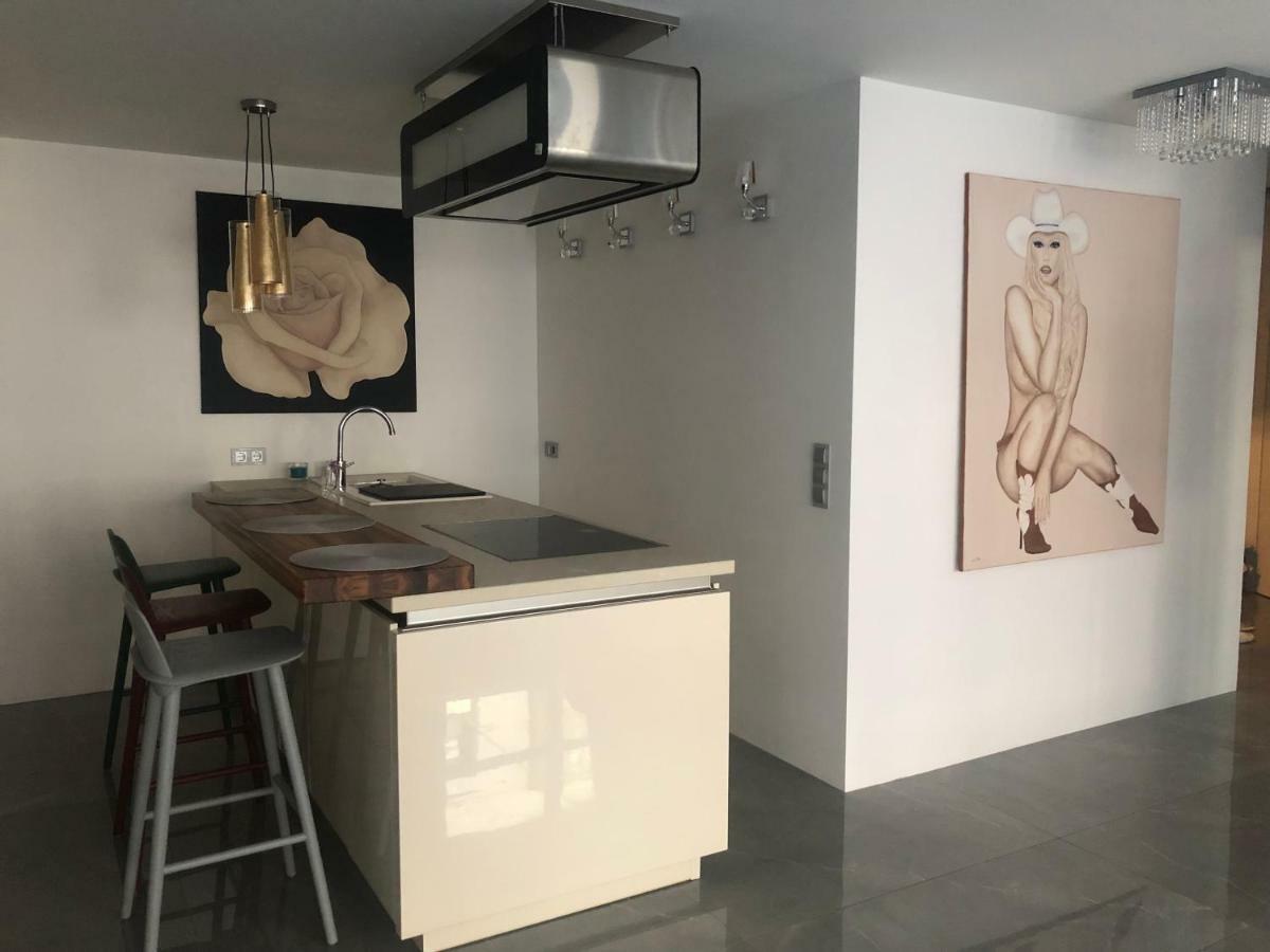 Luxurious 2 Bedroom Apartment Old City Münih Dış mekan fotoğraf